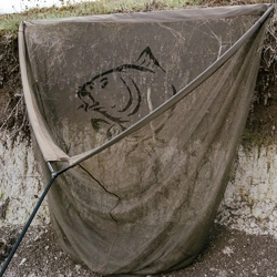 Nash Air Force F10 Landing Net 6ft/46inch